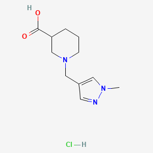 molecular formula C11H18ClN3O2 B1433968 1-[(1-methyl-1H-pyrazol-4-yl)methyl]piperidine-3-carboxylic acid hydrochloride CAS No. 1803565-81-2