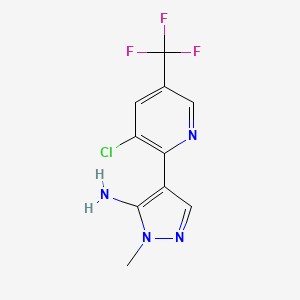 molecular formula C10H8ClF3N4 B1434308 4-[3-chloro-5-(trifluoromethyl)pyridin-2-yl]-1-methyl-1H-pyrazol-5-amine CAS No. 1644602-69-6