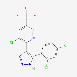 molecular formula C15H7Cl3F3N3 B1434344 3-chloro-2-[3-(2,4-dichlorophenyl)-1H-pyrazol-4-yl]-5-(trifluoromethyl)pyridine CAS No. 1708126-07-1