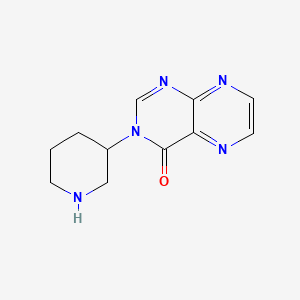 molecular formula C11H13N5O B1434368 3-(piperidin-3-yl)pteridin-4(3H)-one CAS No. 1955531-56-2