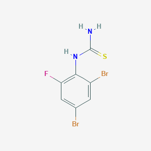 molecular formula C7H5Br2FN2S B1434681 N-(2,4-二溴-6-氟苯基)硫脲 CAS No. 1823494-62-7