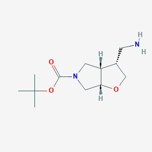 molecular formula C12H22N2O3 B1435300 外消旋-(3R,3aS,6aS)-叔丁基 3-(氨基甲基)四氢-2H-呋喃[2,3-c]吡咯-5(3H)-羧酸酯 CAS No. 1273568-20-9