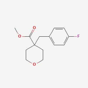 molecular formula C14H17FO3 B1435555 Methyl 4-[(4-fluorophenyl)methyl]oxane-4-carboxylate CAS No. 1803582-53-7