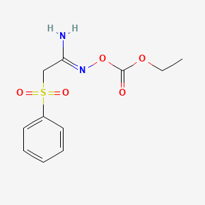 molecular formula C11H14N2O5S B1438532 (1Z)-N'-[(乙氧羰基)氧基]-2-(苯磺酰基)乙酰胺 CAS No. 931960-70-2