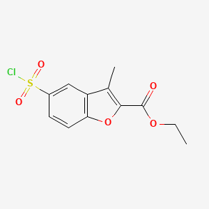 molecular formula C12H11ClO5S B1438534 5-(氯磺酰基)-3-甲基-1-苯并呋喃-2-羧酸乙酯 CAS No. 1173083-97-0