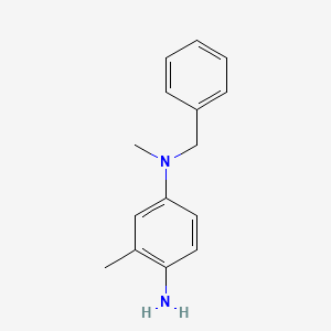 molecular formula C15H18N2 B1438709 N4-Benzyl-N4,2-dimethyl-1,4-benzenediamine CAS No. 105295-86-1
