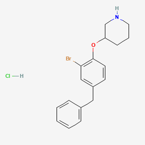 molecular formula C18H21BrClNO B1439885 3-(4-Benzyl-2-bromophenoxy)piperidine hydrochloride CAS No. 1220017-31-1