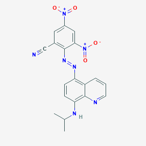 3,5-Dinitro-2-[(E)-{8-[(propan-2-yl)amino]quinolin-5-yl}diazenyl]benzonitrile