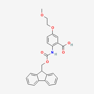 molecular formula C25H23NO6 B1440287 2-((Fmoc)amino)-5-(2-methoxyethoxy)benzoic acid CAS No. 1065075-74-2