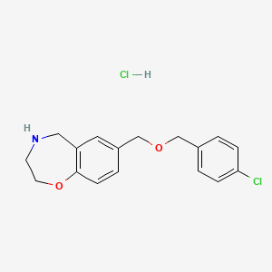 molecular formula C17H19Cl2NO2 B1440491 7-{[(4-Chlorobenzyl)oxy]methyl}-2,3,4,5-tetrahydro-1,4-benzoxazepine hydrochloride CAS No. 1185302-65-1
