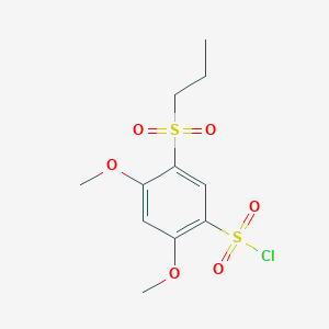 2,4-Dimethoxy-5-(propane-1-sulfonyl)benzene-1-sulfonyl chloride