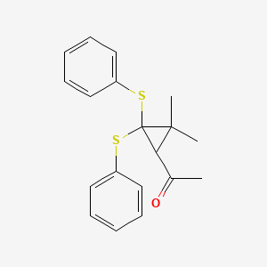 1-[2,2-Dimethyl-3,3-bis(phenylsulfanyl)cyclopropyl]ethan-1-one