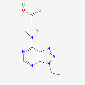 molecular formula C10H12N6O2 B1442576 1-(3-乙基-3H-[1,2,3]三唑并[4,5-d]嘧啶-7-基)氮杂环丁烷-3-羧酸 CAS No. 1333960-82-9