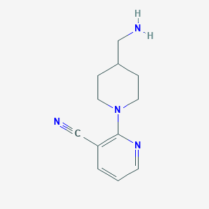 molecular formula C12H16N4 B1443453 2-[4-(Aminometil)piperidin-1-il]nicotinonitrilo CAS No. 1239727-91-3