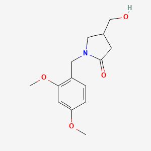 molecular formula C14H19NO4 B1443916 1-[(2,4-二甲氧基苯基)甲基]-4-(羟甲基)吡咯烷-2-酮 CAS No. 919111-34-5
