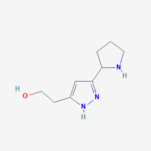 molecular formula C9H15N3O B1444138 2-(5-吡咯烷-2-基-2H-吡唑-3-基)-乙醇 CAS No. 1401561-06-5