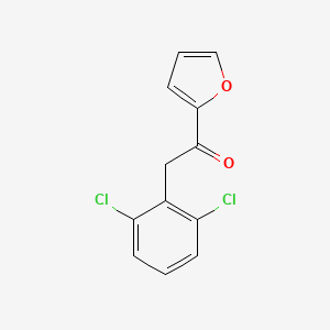 molecular formula C12H8Cl2O2 B1445085 2-(2,6-二氯苯基)-1-(呋喃-2-基)乙烷-1-酮 CAS No. 1247154-81-9