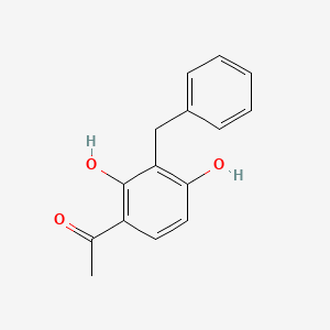 1-(3-Benzyl-2,4-dihydroxyphenyl)ethan-1-one