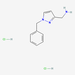 molecular formula C11H15Cl2N3 B1446522 3-(氨甲基)-1-苄基吡唑二盐酸盐 CAS No. 1427475-21-5