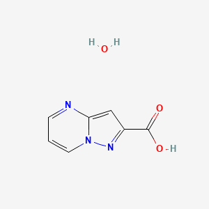 molecular formula C7H7N3O3 B1446529 吡唑并[1,5-a]嘧啶-2-羧酸水合物 CAS No. 1559062-19-9