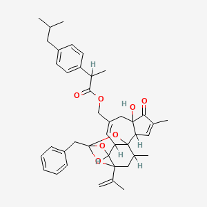 Daphnetoxin, 6,7-deepoxy-6,7-didehydro-5-deoxy-21-dephenyl-21-(phenylmethyl)-, 20-(alpha-methyl-4-(2-methylpropyl)benzeneacetate)