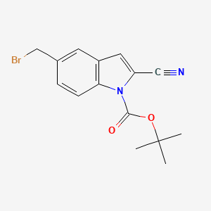 molecular formula C15H15BrN2O2 B1447079 叔丁基5-(溴甲基)-2-氰基-1H-吲哚-1-羧酸酯 CAS No. 1628318-10-4