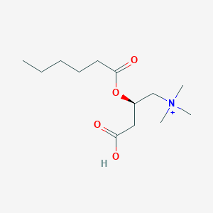 (R)-3-Carboxy-2-(hexanoyloxy)-N,N,N-trimethylpropan-1-aminium