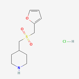 B1447724 4-[(Furan-2-ylmethyl)sulfonylmethyl]piperidine hydrochloride CAS No. 1823863-98-4