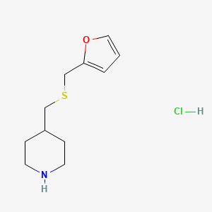 B1447733 4-([(Furan-2-ylmethyl)sulfanyl]methyl)piperidine hydrochloride CAS No. 1864062-47-4