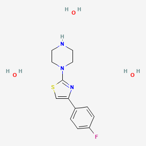 molecular formula C13H20FN3O3S B1448490 1-[4-(4-Fluorophenyl)-1,3-thiazol-2-yl]piperazine trihydrate CAS No. 1982950-26-4