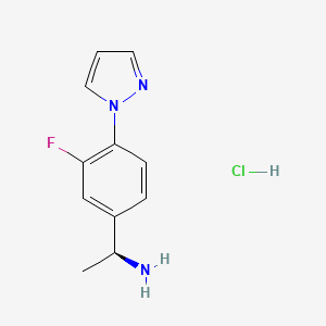 molecular formula C11H13ClFN3 B1448813 (1S)-1-[3-fluoro-4-(1H-pyrazol-1-yl)phenyl]ethan-1-amine hydrochloride CAS No. 1807941-00-9