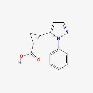 molecular formula C13H12N2O2 B1448897 2-(1-phenyl-1H-pyrazol-5-yl)cyclopropane-1-carboxylic acid CAS No. 1949816-40-3