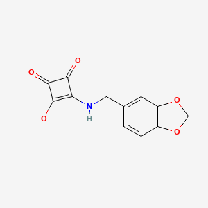 molecular formula C13H11NO5 B1449029 3-[(1,3-Benzodioxol-5-ylmethyl)amino]-4-methoxycyclobut-3-ene-1,2-dione CAS No. 1858249-84-9