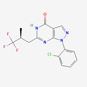 molecular formula C15H12ClF3N4O B1449620 1-(2-氯苯基)-6-[(2S)-3,3,3-三氟-2-甲基丙基]-5H-吡唑并[3,4-d]嘧啶-4-酮 CAS No. 794568-91-5