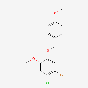 molecular formula C15H14BrClO3 B1450588 1-溴-2-氯-4-甲氧基-5-[(4-甲氧基苄基)氧基]苯 CAS No. 1706450-55-6
