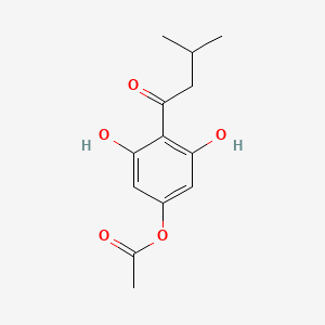 3,5-Dihydroxy-4-(3-methylbutanoyl)phenyl acetate