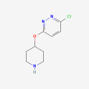 molecular formula C9H12ClN3O B1452015 3-Chloro-6-(4-piperidyloxy)pyridazine CAS No. 1185536-63-3
