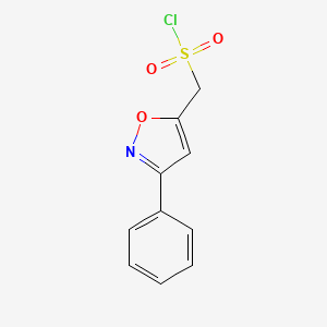 molecular formula C10H8ClNO3S B1452201 (3-苯基异噁唑-5-基)甲磺酰氯 CAS No. 1087792-39-9
