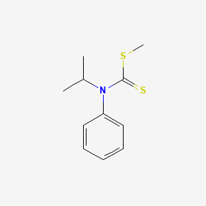 Methyl phenyl(propan-2-yl)carbamodithioate