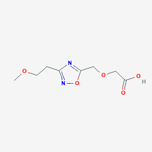 molecular formula C8H12N2O5 B1452929 2-{[3-(2-Methoxyethyl)-1,2,4-oxadiazol-5-yl]methoxy}acetic acid CAS No. 1247904-12-6