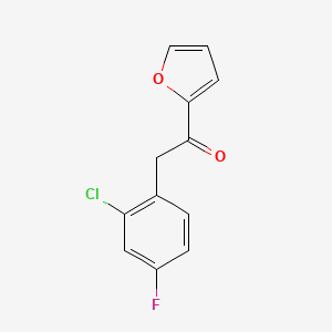 molecular formula C12H8ClFO2 B1454074 2-(2-氯-4-氟苯基)-1-(呋喃-2-基)乙酮 CAS No. 1250095-44-3