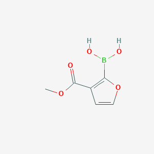 molecular formula C6H7BO5 B1454289 Ácido (3-(Metoxicarbonil)furan-2-il)borónico CAS No. 868286-61-7