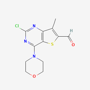 molecular formula C12H12ClN3O2S B1455608 2-氯-7-甲基-4-吗啉代噻吩并[3,2-d]嘧啶-6-甲醛 CAS No. 955979-02-9