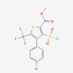 molecular formula C13H7BrClF3O4S2 B1456691 4-(4-Bromo-phenyl)-3-chlorosulfonyl-5-trifluoromethyl-thiophene-2-carboxylic acid methyl ester CAS No. 1089330-64-2