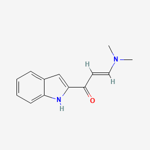 molecular formula C13H14N2O B1456739 3-(二甲基氨基)-1-(1H-吲哚-2-基)丙-2-烯-1-酮 CAS No. 1363385-92-5