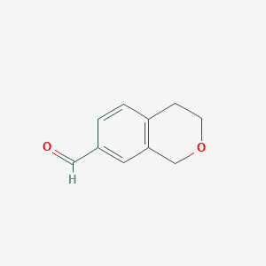 molecular formula C10H10O2 B1457580 异色满-7-甲醛 CAS No. 1187243-82-8