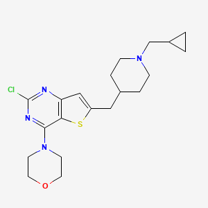 molecular formula C20H27ClN4OS B1458322 4-(2-氯-6-((1-(环丙基甲基)哌啶-4-基)甲基)噻吩并[3,2-d]嘧啶-4-基)吗啉 CAS No. 1439824-03-9