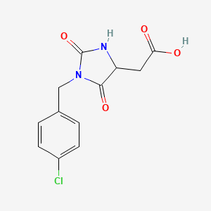 molecular formula C12H11ClN2O4 B1458704 [1-(4-Chlorobenzyl)-2,5-dioxoimidazolidin-4-yl]acetic acid CAS No. 1910769-52-6