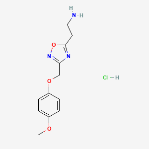 molecular formula C12H16ClN3O3 B1459215 2-(3-((4-Methoxyphenoxy)methyl)-1,2,4-oxadiazol-5-yl)ethan-1-amine hydrochloride CAS No. 1435804-68-4