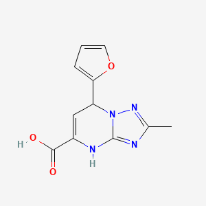 molecular formula C11H10N4O3 B1459975 7-(2-呋喃基)-2-甲基-4,7-二氢[1,2,4]三唑并[1,5-a]嘧啶-5-羧酸 CAS No. 1030453-35-0